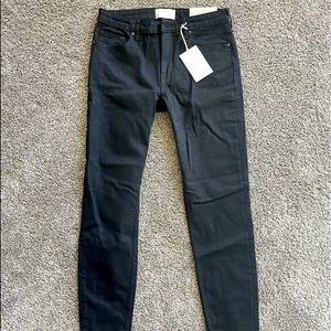 Brand new with tags Everlane black skinny jeans 28T tall
